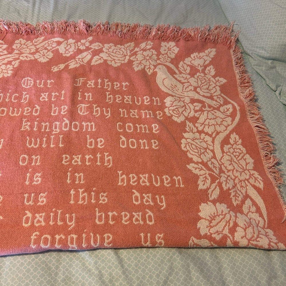 Pink and White Floral Throw Blanket